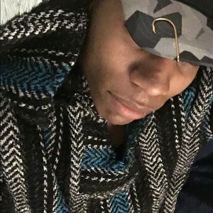 Meet your Posher, Cody